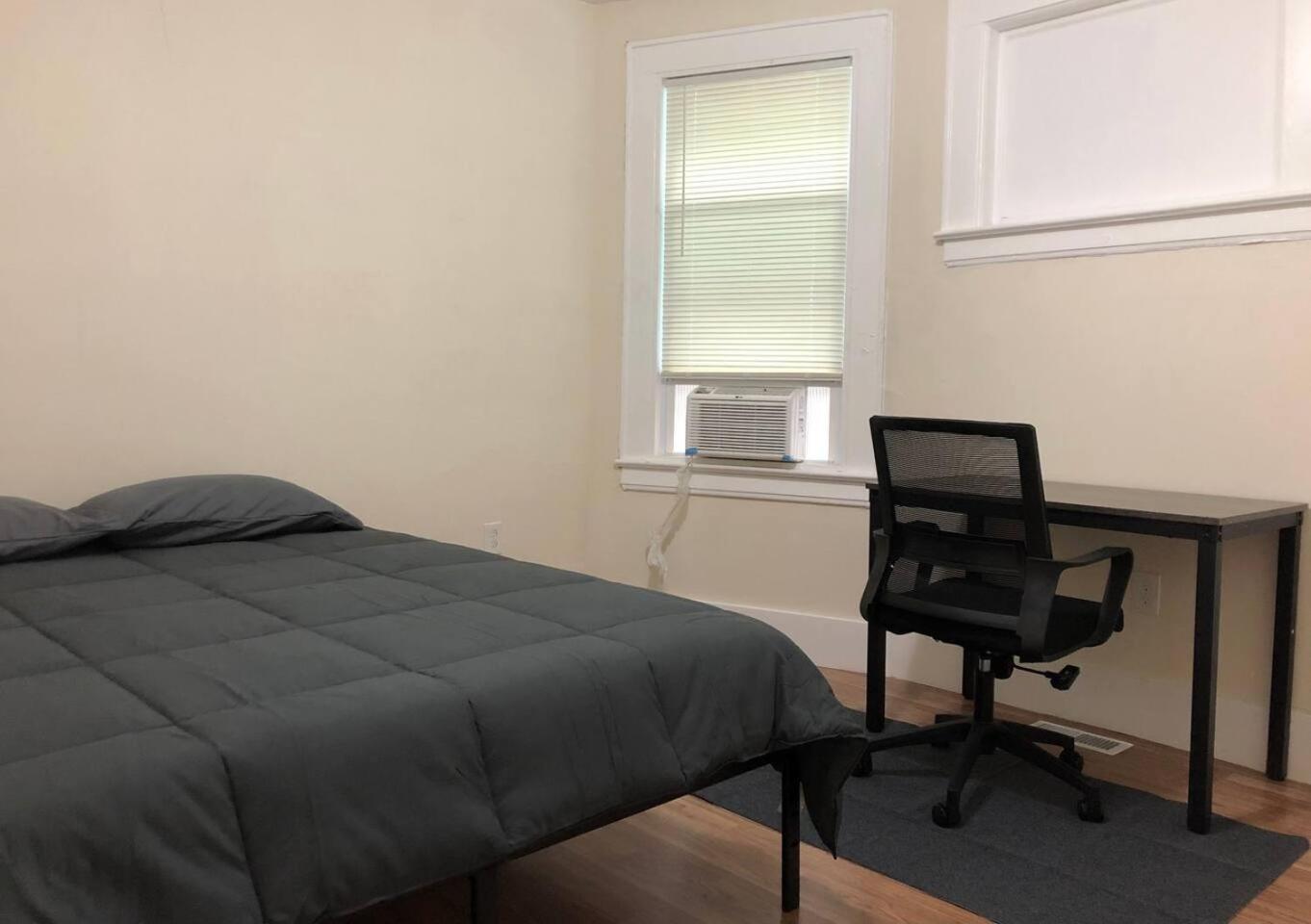 Spacious And Private Apartment With 3 Bedrooms And 1 Bathroom Near Newark International Airport Ewr And New York City Bagian luar foto